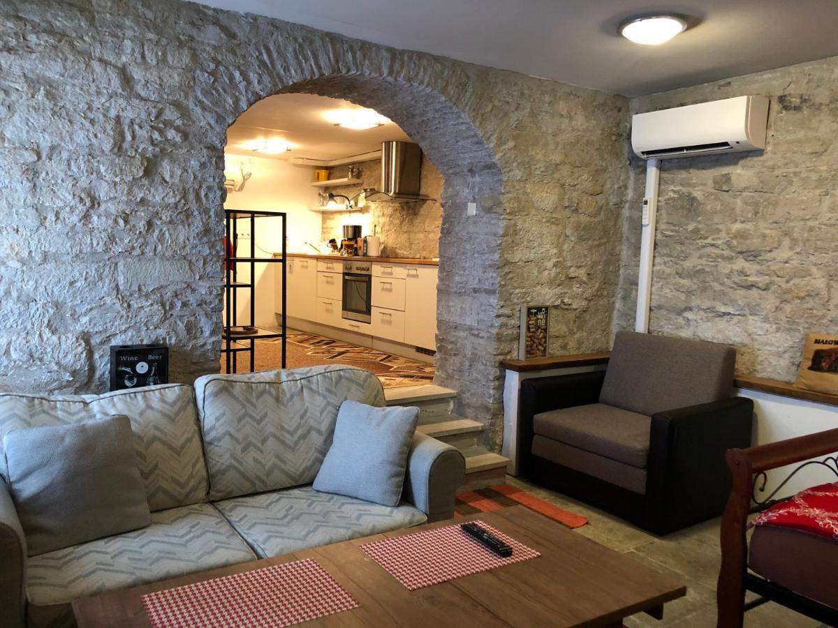 Kauba 6A Apartment クレサーレ エクステリア 写真