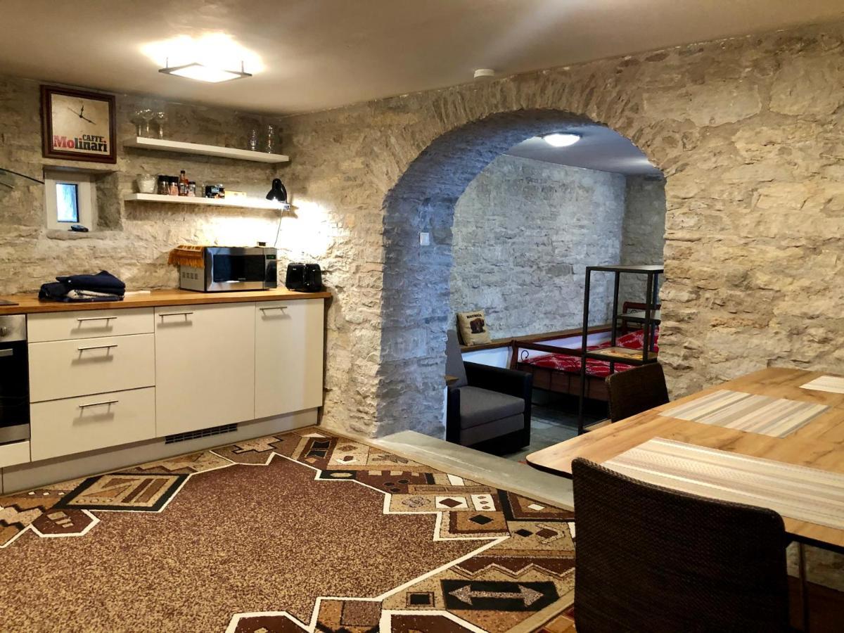 Kauba 6A Apartment クレサーレ エクステリア 写真